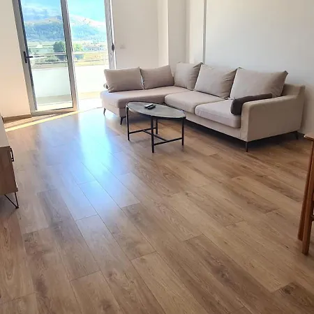 Ned's Apartmán *